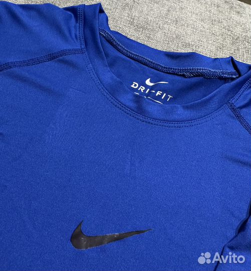 Рашгард Nike Pro