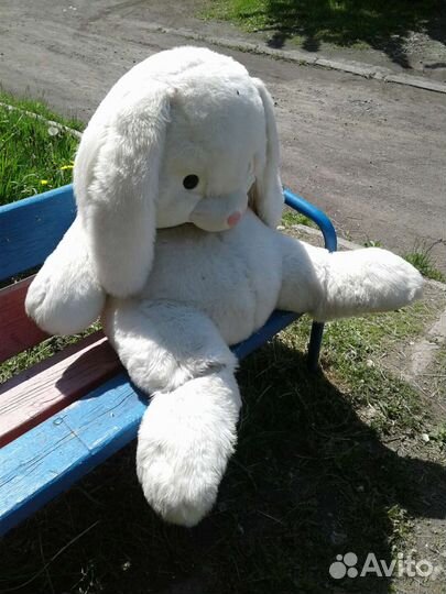 Зайчик 130 см. плюшевый