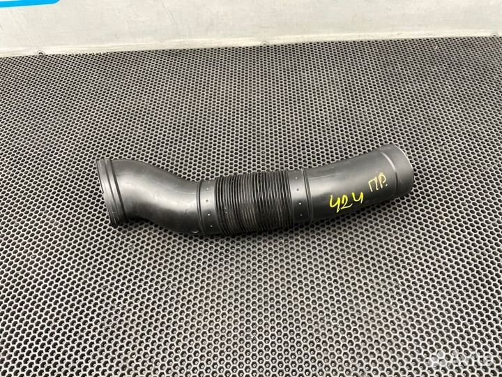 Патрубок воздушный левый Mercedes-Benz Cl-Class