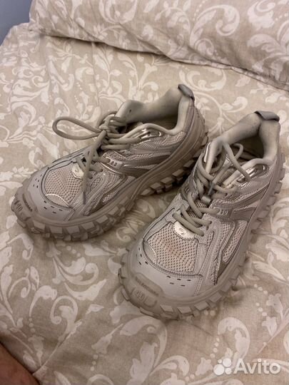 Кроссовки balenciaga defender 40