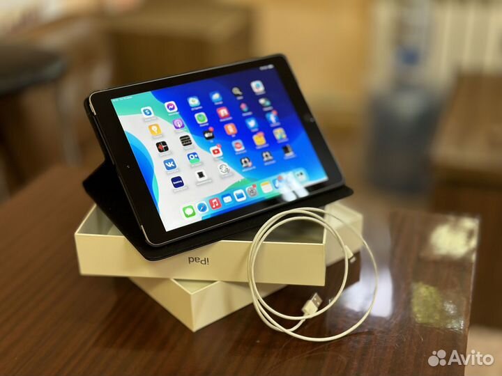 iPad 6 32gb LTE wi-fi+Cell Silver RU