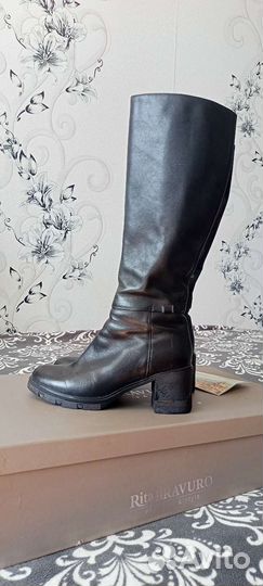 Женские сапоги 37 размер