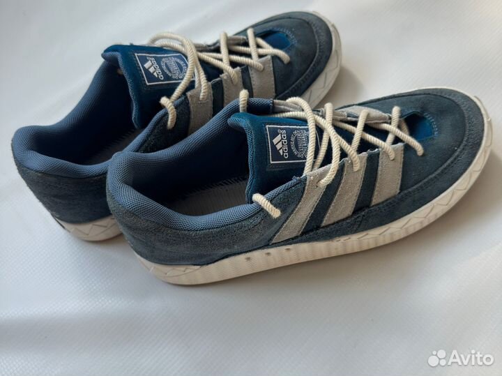 Кроссовки adidas