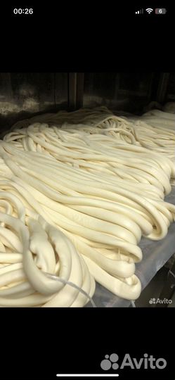 Сыр сулугуни, нить, чечел, балык, адыгейский