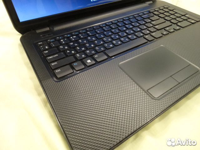 Ноутбук Dell Inspiron 3764/ 1600х900