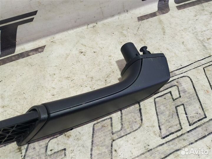 Ручка двери передняя правая Volkswagen Passat B7