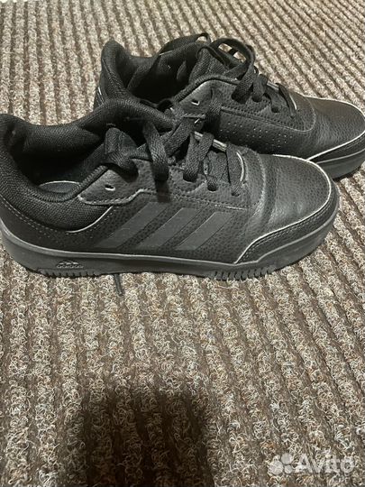 Кроссовки adidas для мальчика