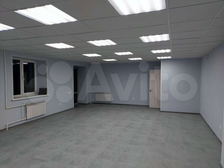 Торговая площадь, 75 м²