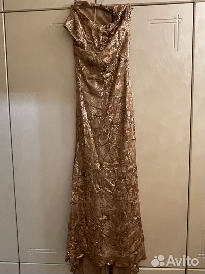 Платье вечернее