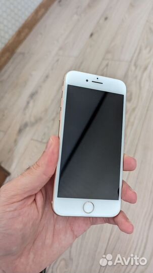 iPhone 8, 64 ГБ