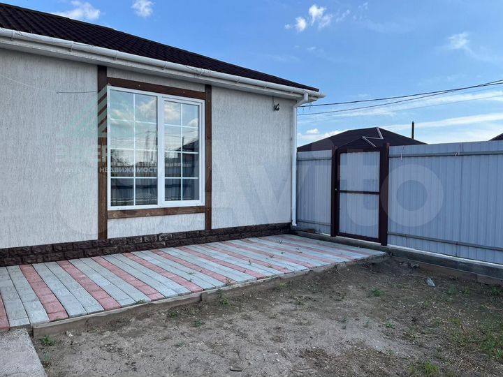 Дом 162,3 м² на участке 10,5 сот.