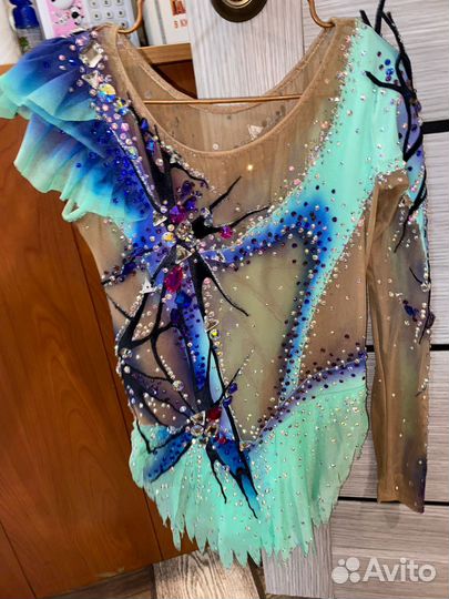 Купальник для художественной гимнастики