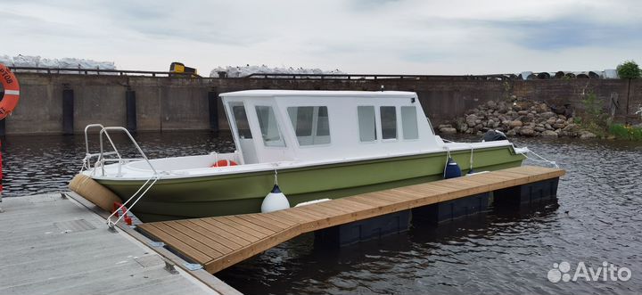 Катер с рубкой и спальником (6 м и 9м)