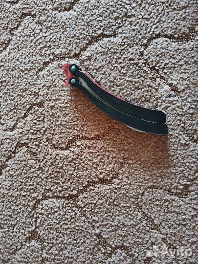 Деревянный нож бабочка