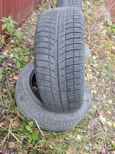 Michelin X-Ice 235/45 R17