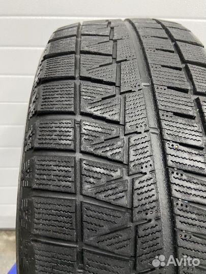 Bridgestone Blizzak Revo GZ 215/60 R16 95Q