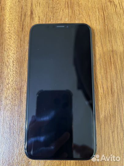 iPhone X, 64 ГБ