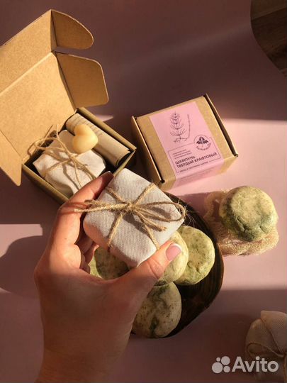 Шампунь растительный ручной работы v-9783