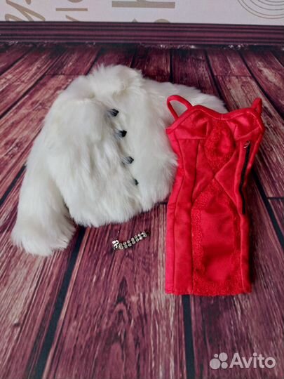 Аутфит Натальи Водяновой