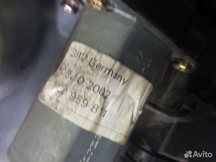 Стеклоподъемник задний VW Passat B5 задний (L)