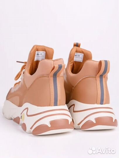 Кроссовки новые 36-38 натуральная кожа женские