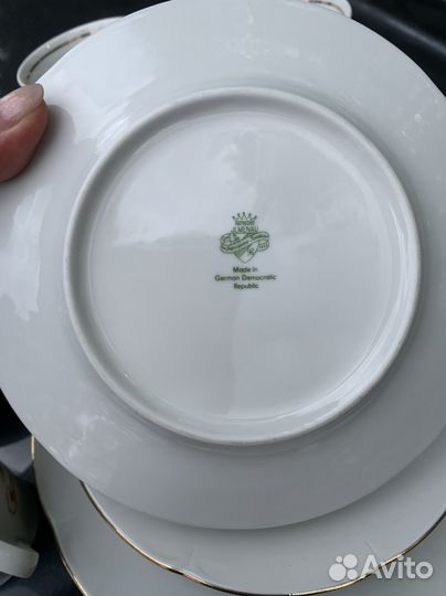 Фарфоровый чайный сервиз