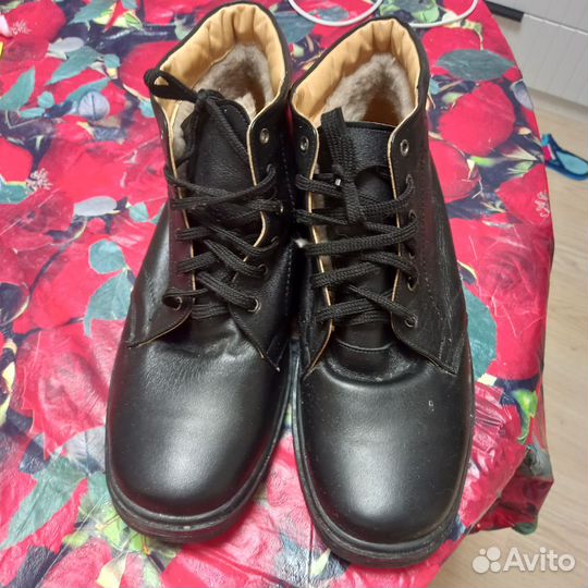 Ботинки р 44