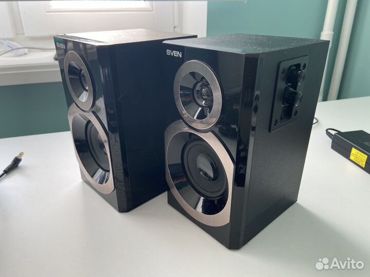 Колонки Sven SPS-619