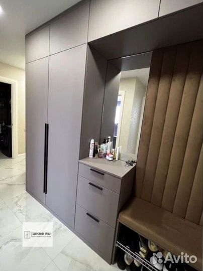 Встроенный шкаф