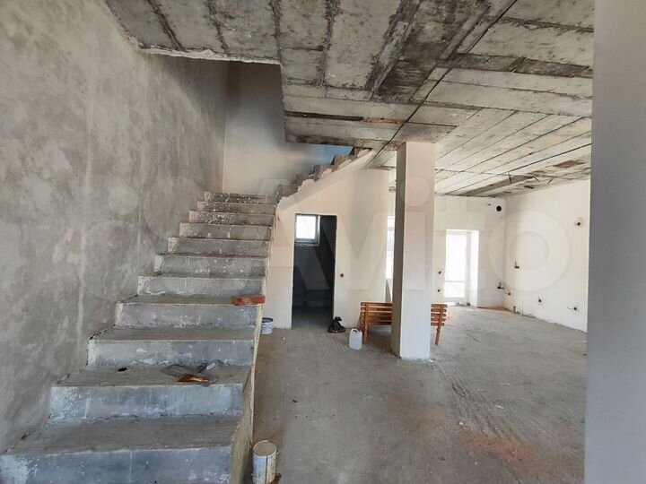 Таунхаус 150 м² на участке 2,3 сот.