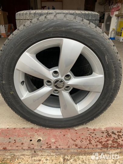 Bridgestone Blizzak Revo GZ 195/55 R15 85S