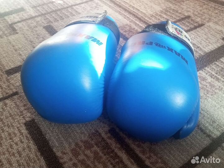 Перчатки для тхэквондо