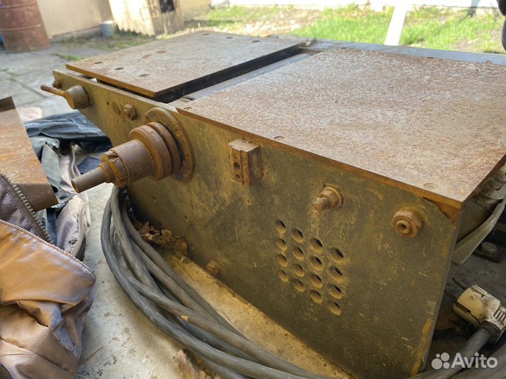 Деревообрабатывающий станок