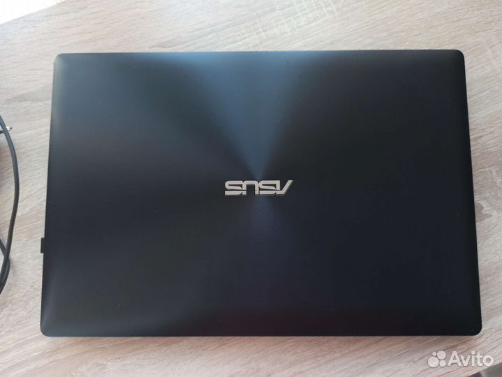 Ноутбук Asus Intel/SSD 256/8Gb