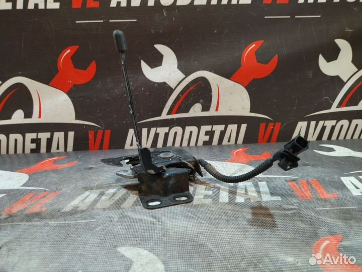 Замок капота Honda Civic 8 4D