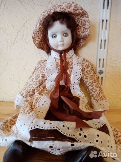 Кукла фарфоровая винтажная немецкая. Лот 1
