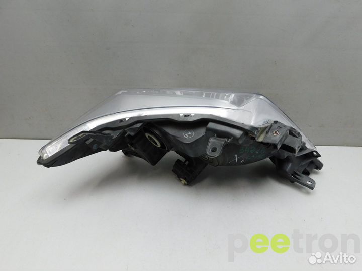 Б/У Б/У Фара левая б/у Рестайлинг с 2013г