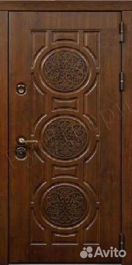 Входная металлическая дверь от производителя