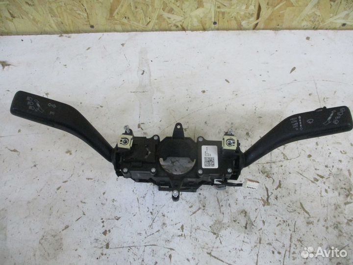 Переключатель подрулевой Фольксваген Тигуан