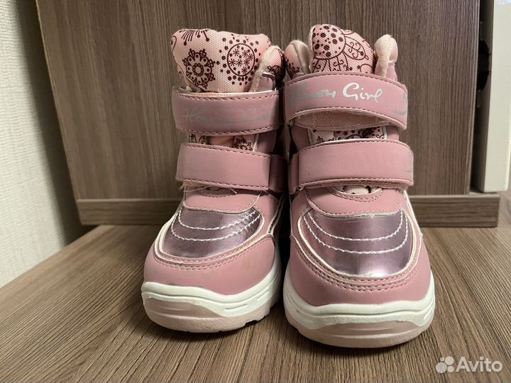 Утеплённые ботинки для девочки