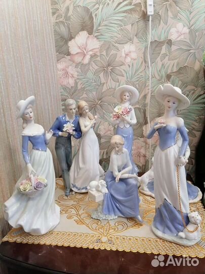 Форфоровые статуэтки