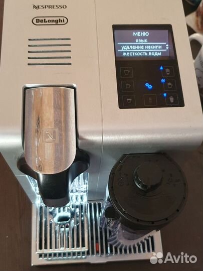 Кофемашина delonghi nespresso EN750.MB