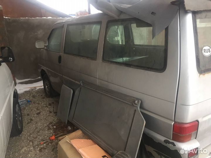 Запчасти на volkswagen transporter t4