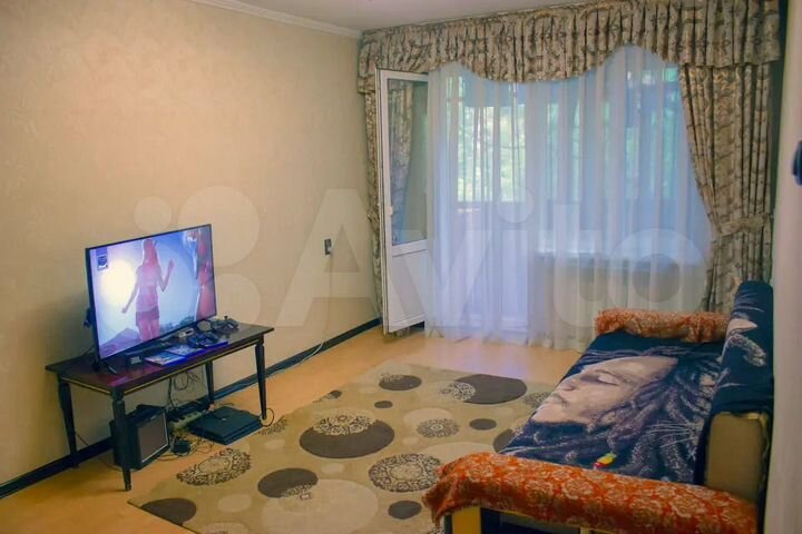 2-к. квартира, 45 м², 2/4 эт.