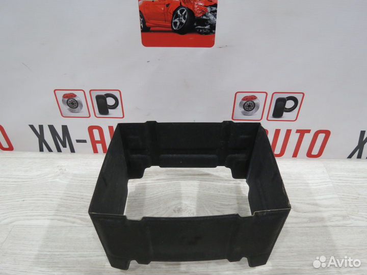 Ящик аккумулятора Hyundai Solaris 2