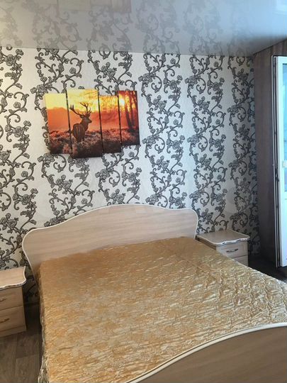 4-к. квартира, 85 м², 3/3 эт.