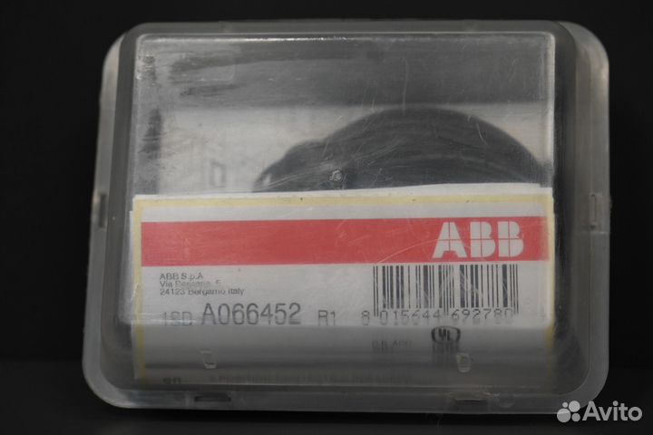 ABB 1SDA066452R1 Контакт положения, новый, 88 шт
