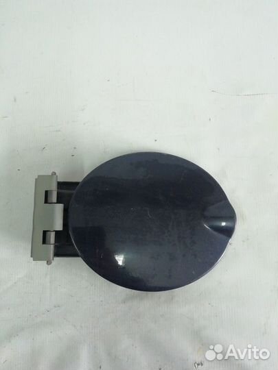 Лючок бензобака LADA Kalina