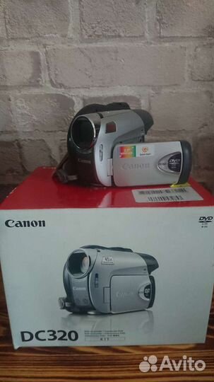 Видеокамера Canon DC320