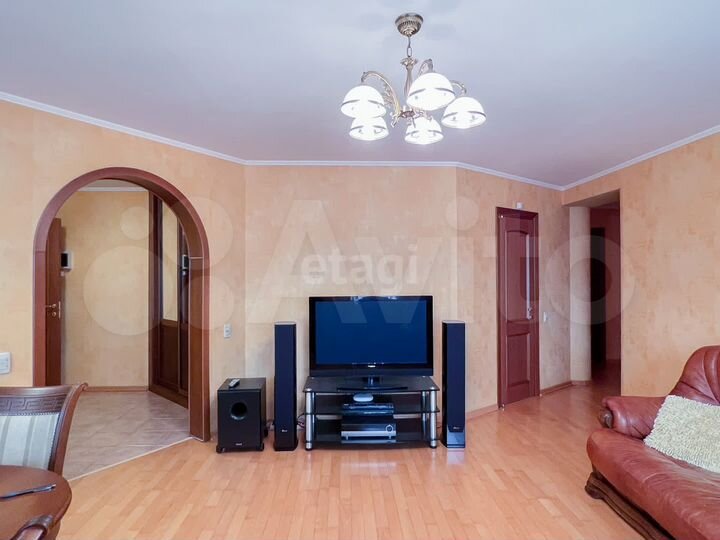 3-к. квартира, 76,4 м², 6/10 эт.